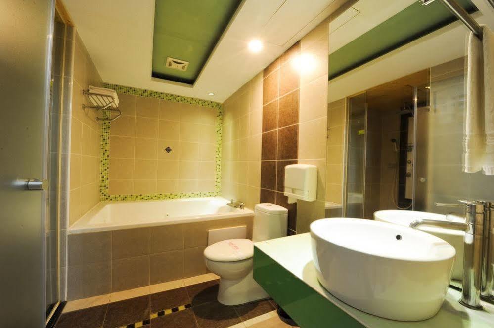 Zj Motel Cidade de Hsinchu Exterior foto